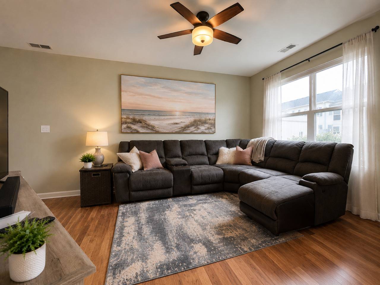 509 Silver Charm DR, Oswego, IL 60543