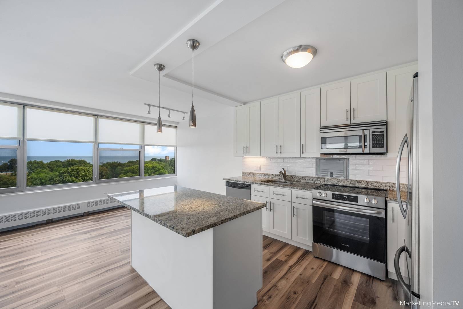 3900 N Lake Shore DR #9K, Chicago, IL 60613