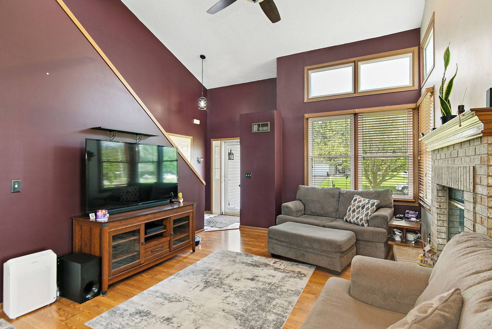 725 Tyler ST, Genoa, IL 60135