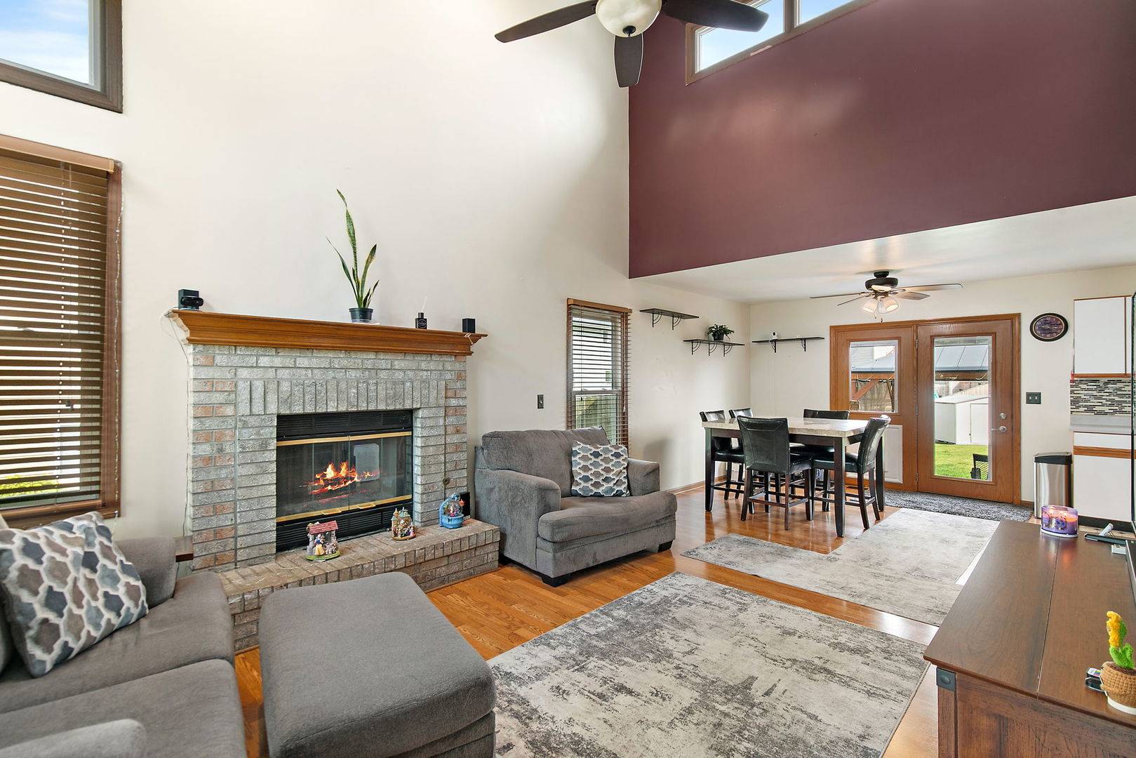 725 Tyler ST, Genoa, IL 60135