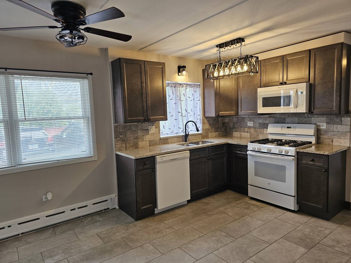 2 N Broadway AVE #1E, Park Ridge, IL 60068