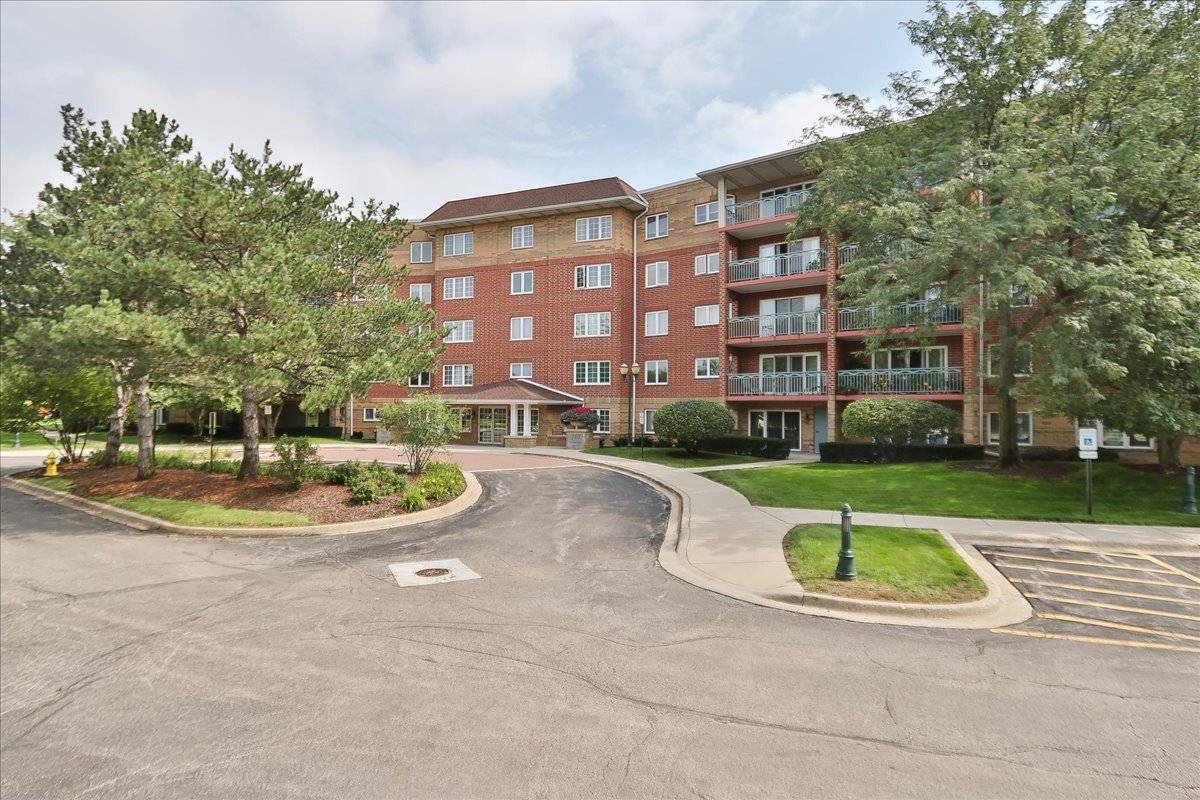 740 Creekside DR #501, Mount Prospect, IL 60056