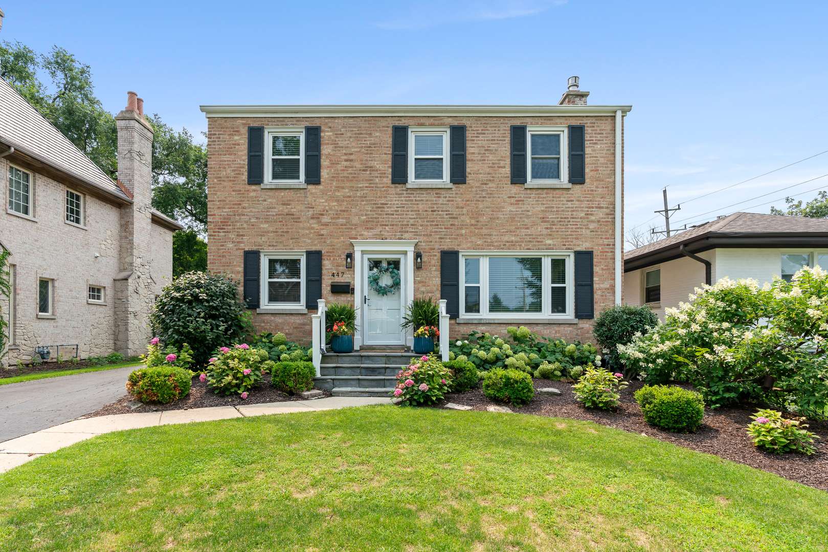 447 Ridge AVE, Clarendon Hills, IL 60514