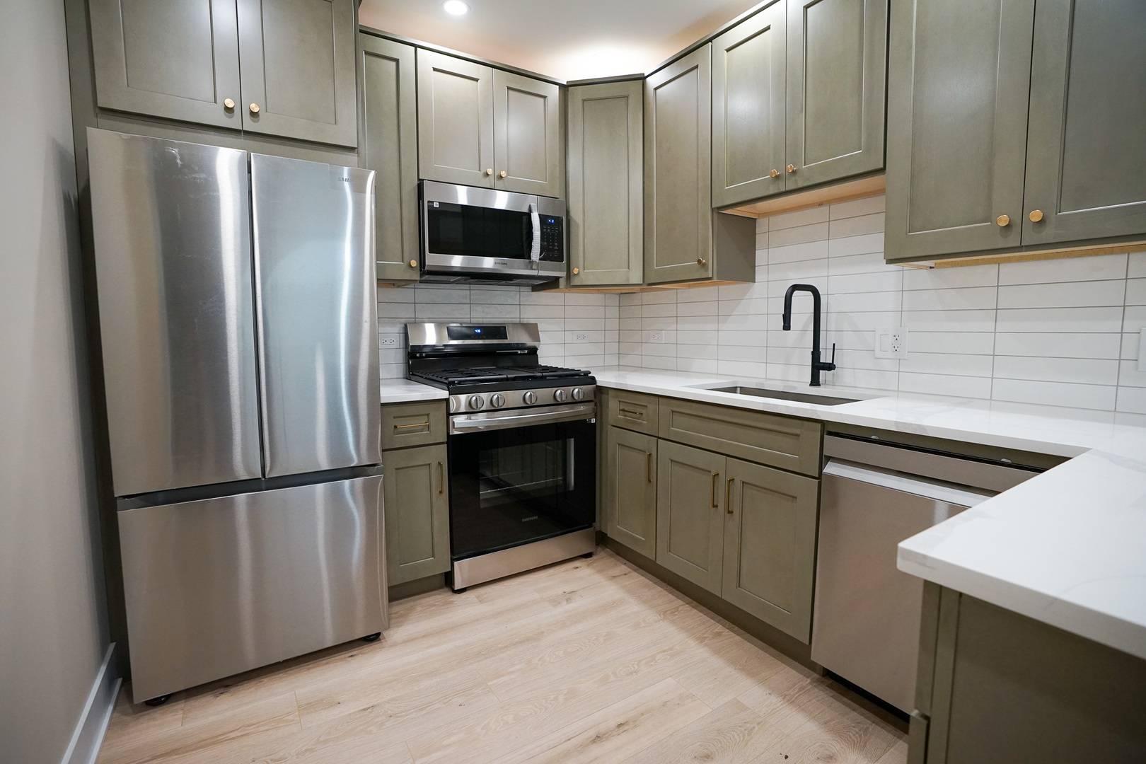 3703 W Palmer ST #1, Chicago, IL 60647