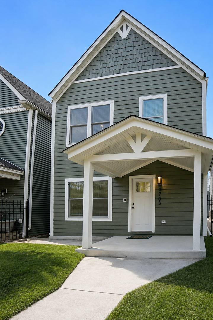 3703 W Palmer ST #1, Chicago, IL 60647