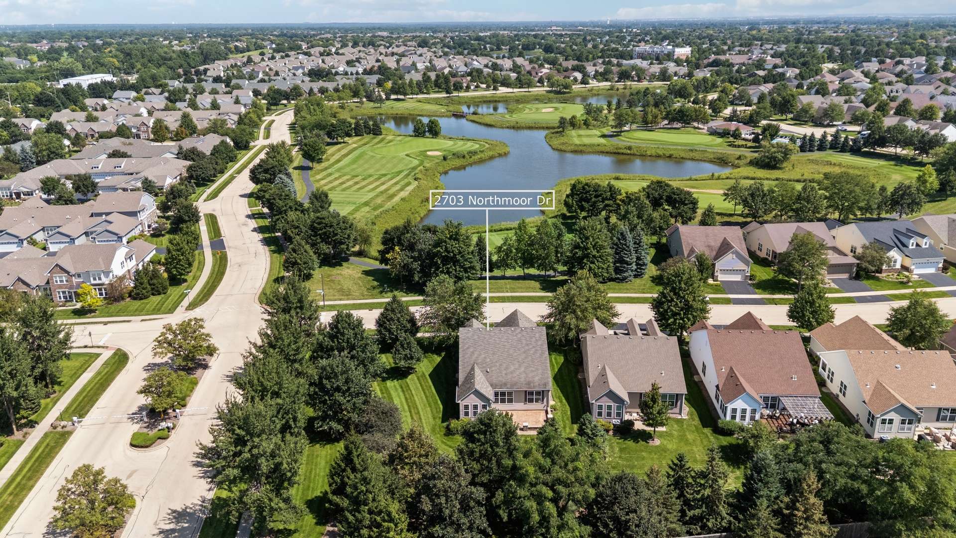 2703 Northmoor DR, Naperville, IL 60564
