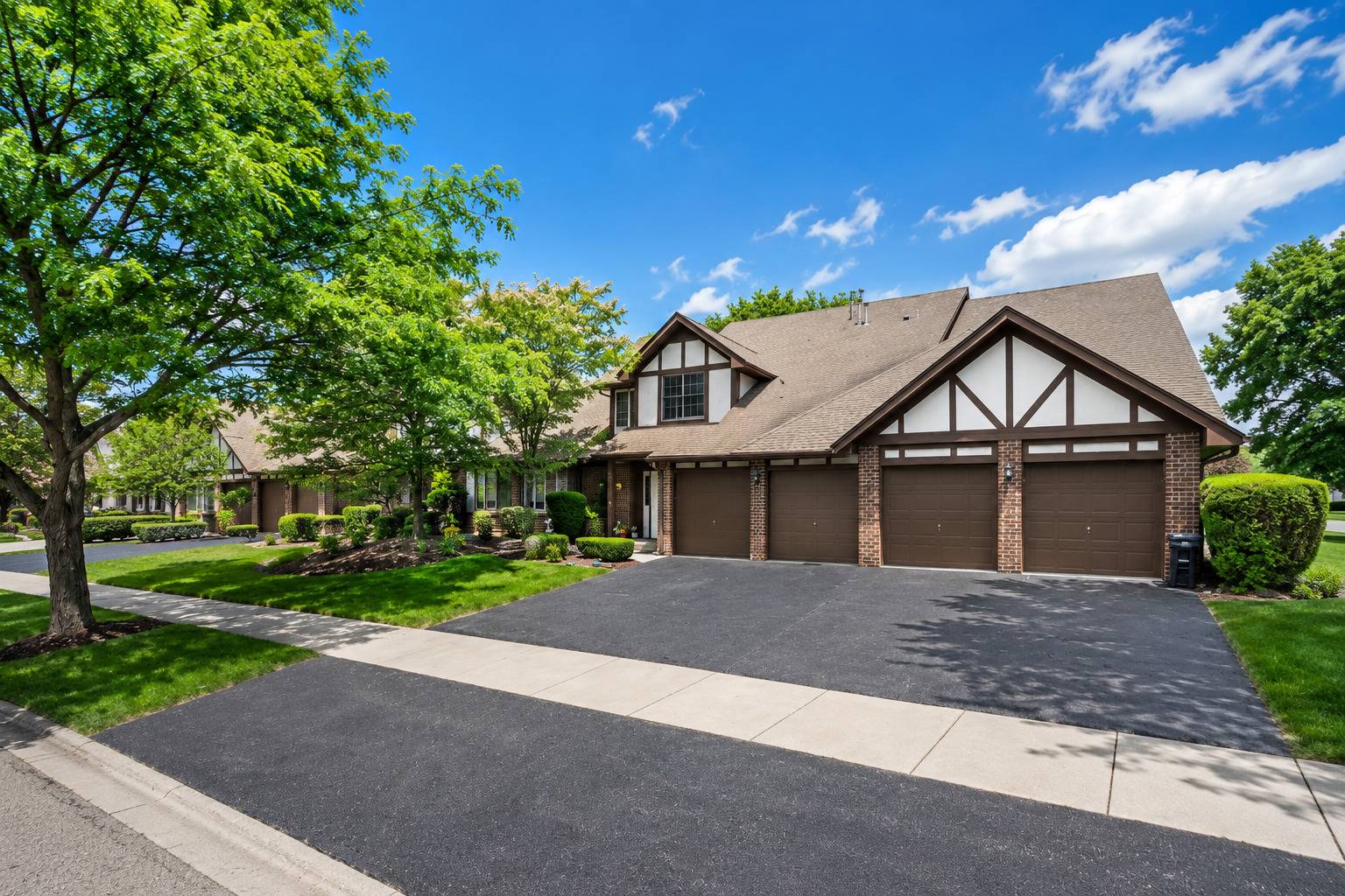18075 Royal Oak CT #2S, Tinley Park, IL 60477