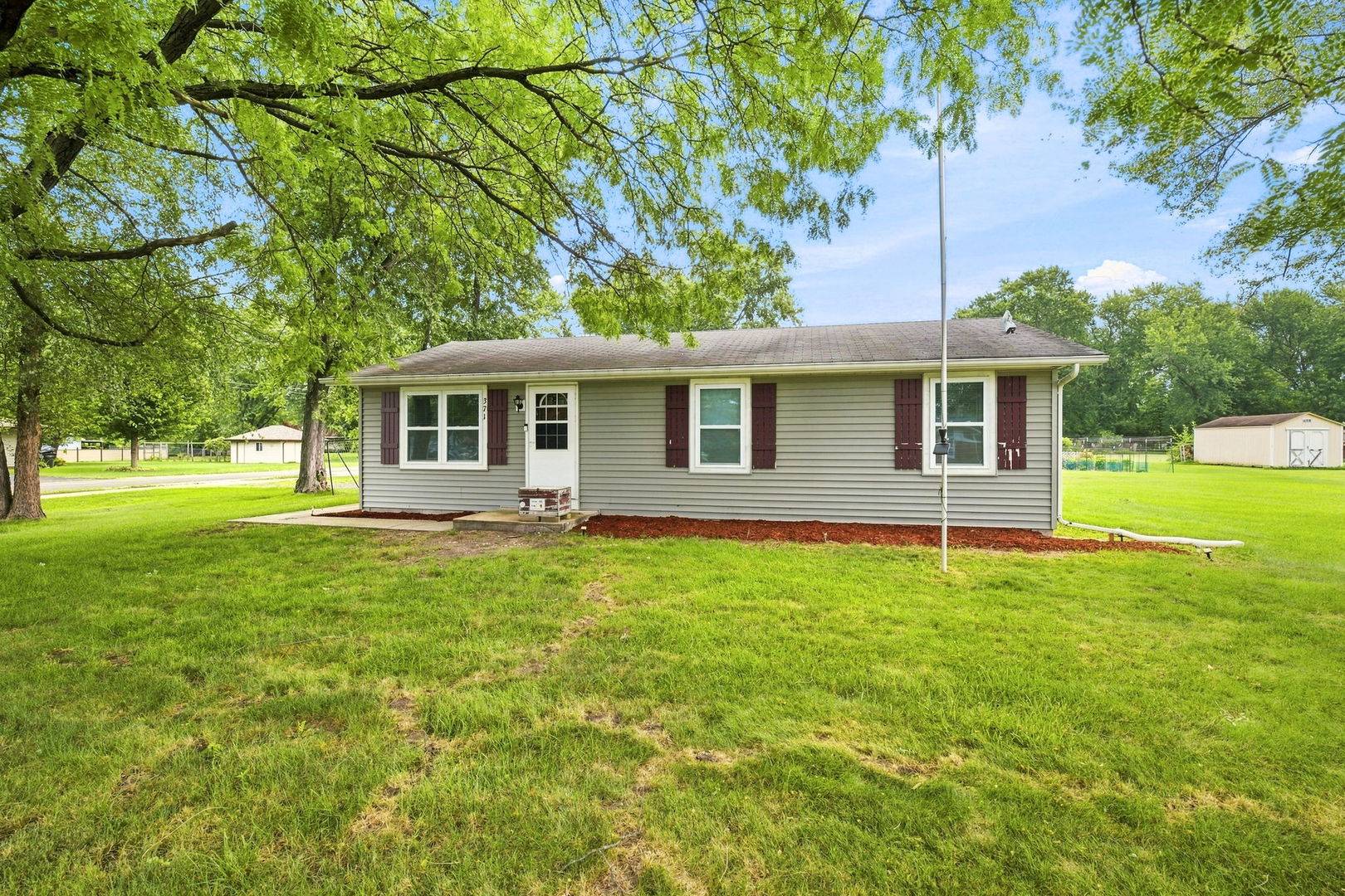 371 N Center ST, Braidwood, IL 60408