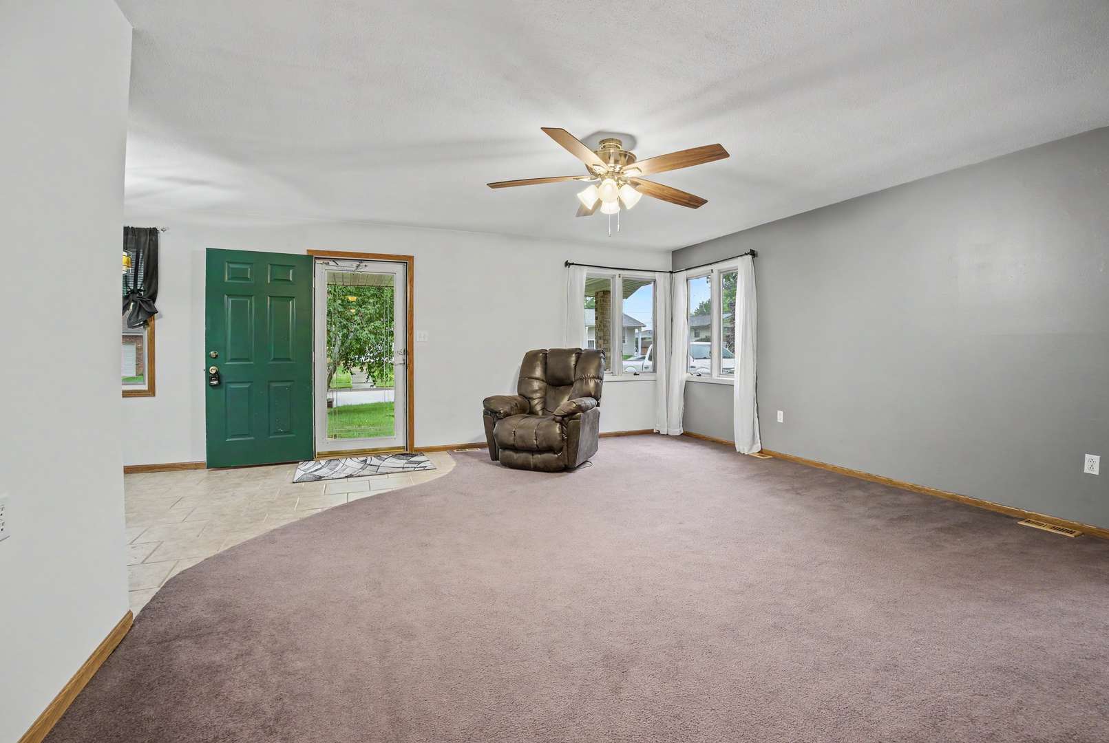 808 N Mohave DR, Pontiac, IL 61764