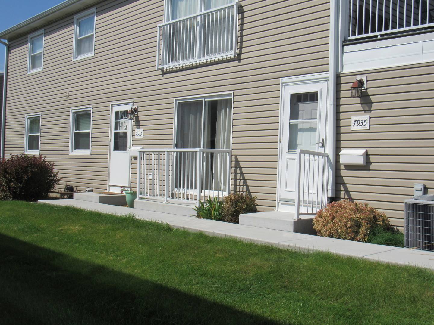 7933 163rd PL #126, Tinley Park, IL 60477