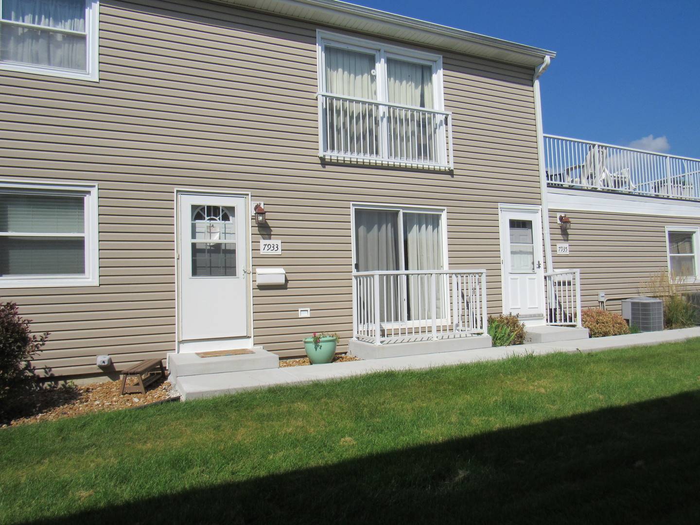 7933 163rd PL #126, Tinley Park, IL 60477