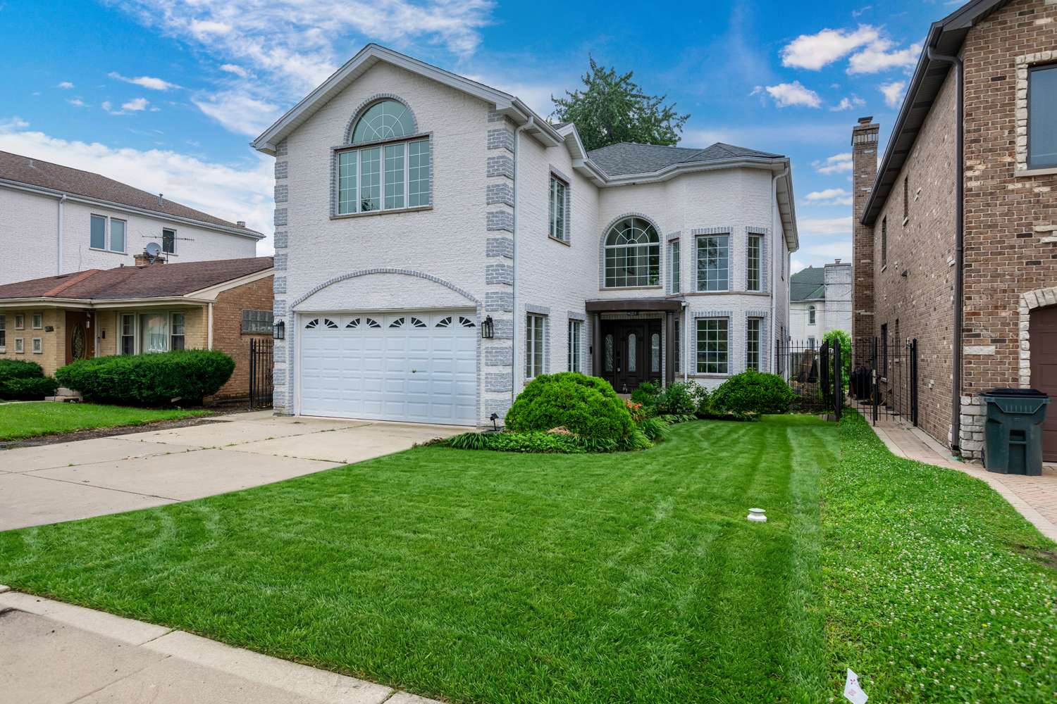 6723 N HARDING AVE, Lincolnwood, IL 60712