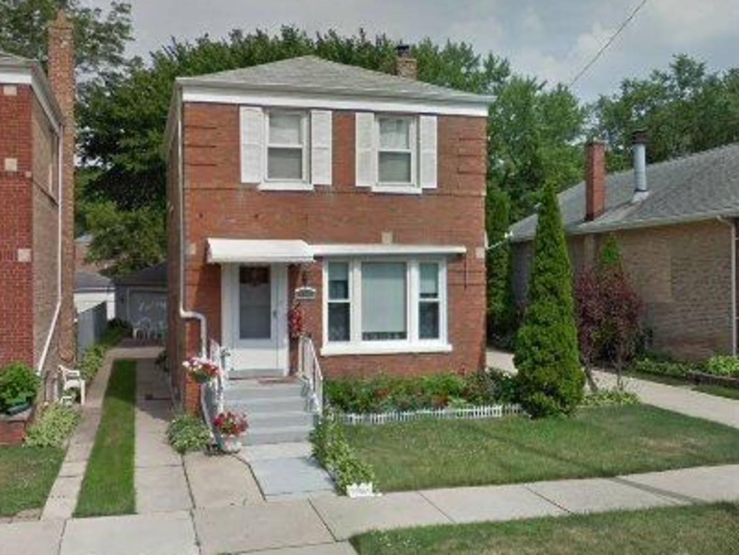 4135 Maple AVE, Brookfield, IL 60513