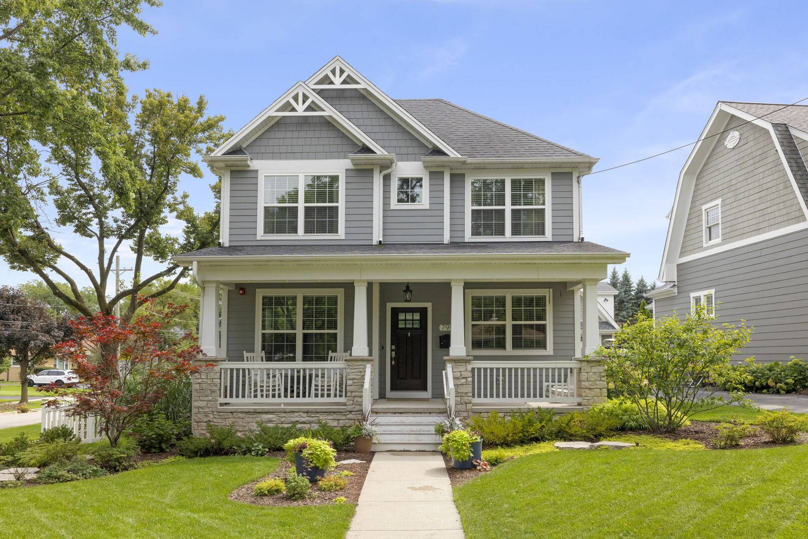 799 Hill AVE, Glen Ellyn, IL 60137