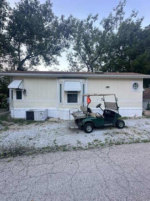 55 Lakeshore DR, Wilmington, IL 60481