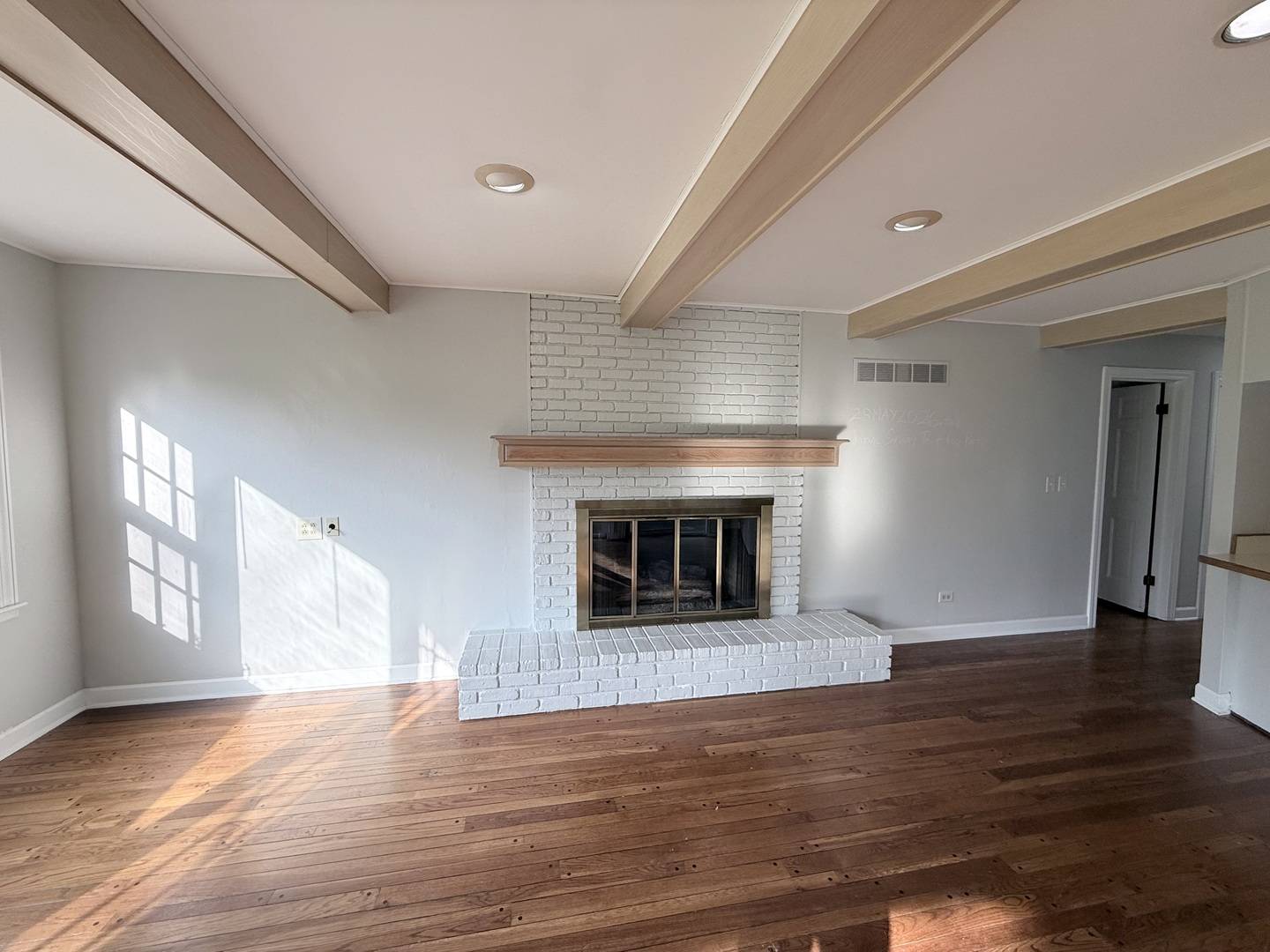 1117 Summit Hills LN, Naperville, IL 60563