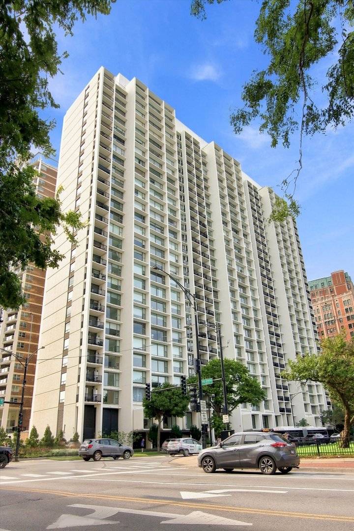 3200 N Lake Shore DR #511, Chicago, IL 60657
