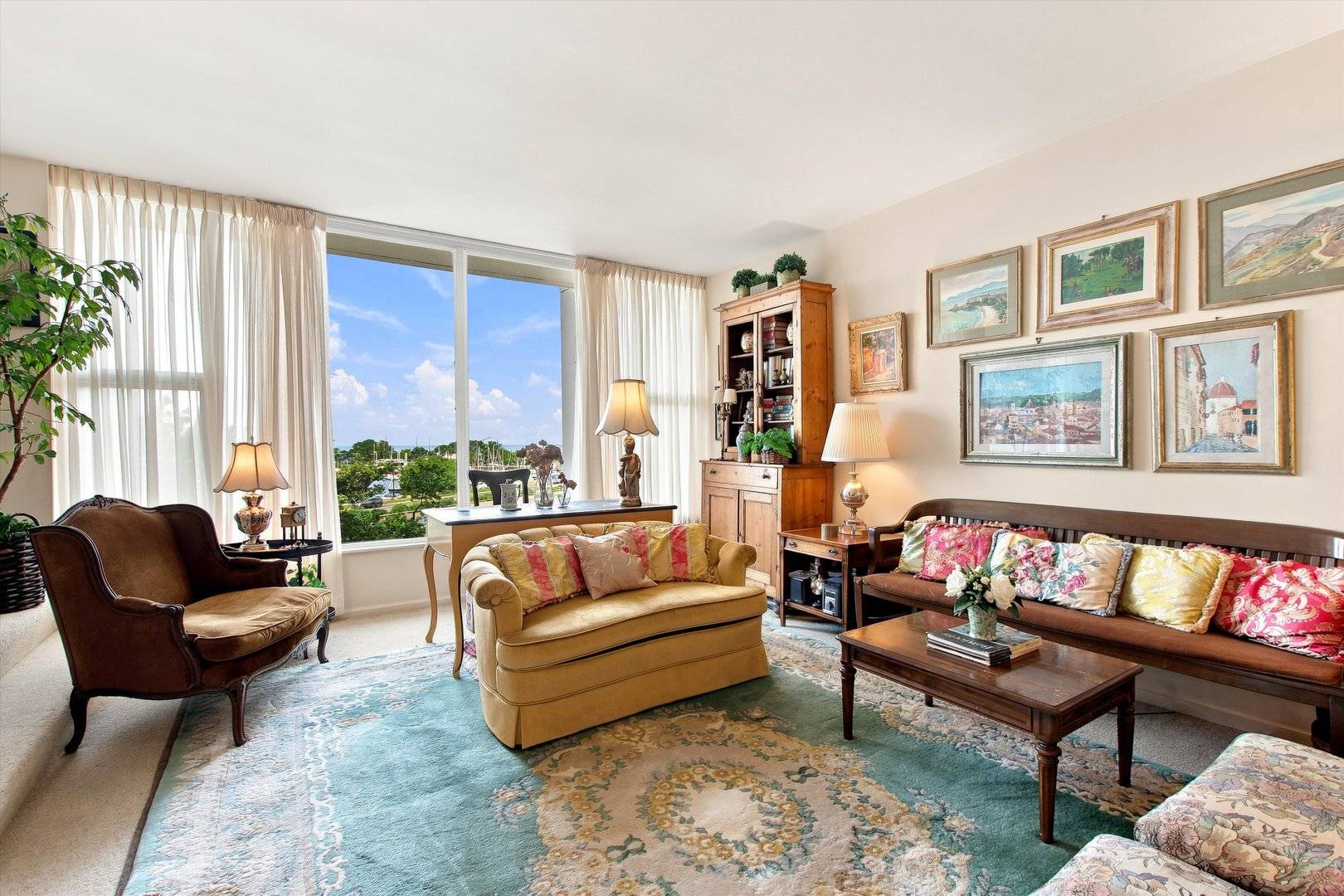 3200 N Lake Shore DR #511, Chicago, IL 60657