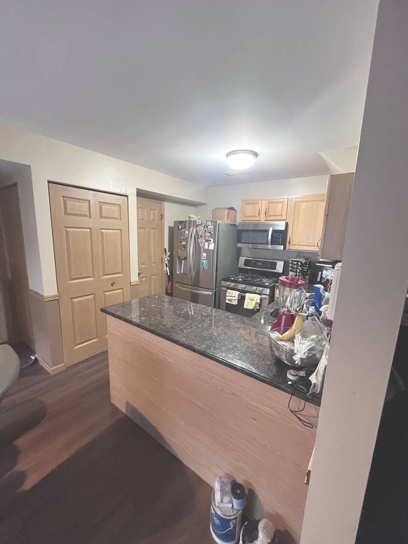 835 FOUR SEASONS BLVD #835, Aurora, IL 60504