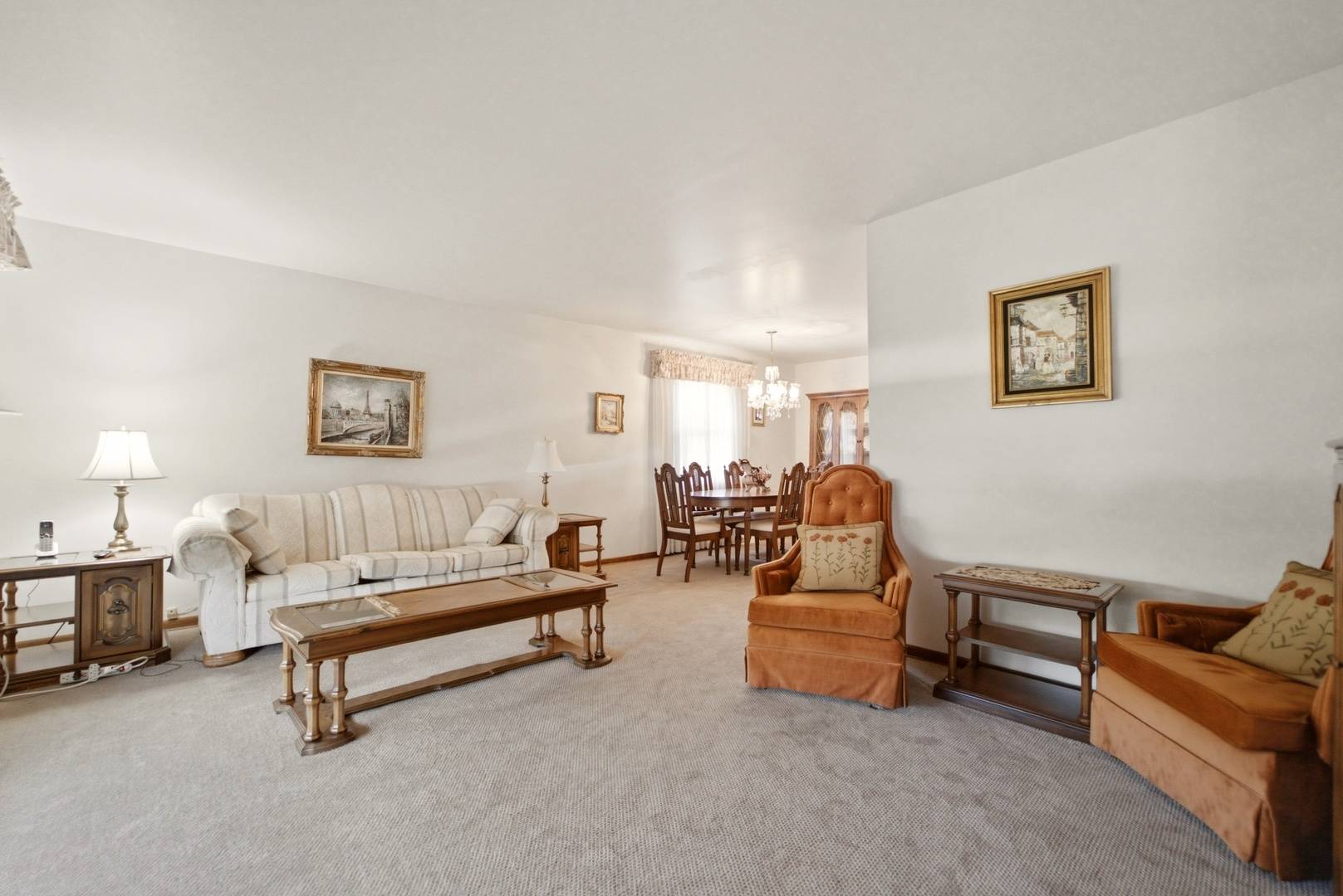 11607 S Avenue J, Chicago, IL 60617