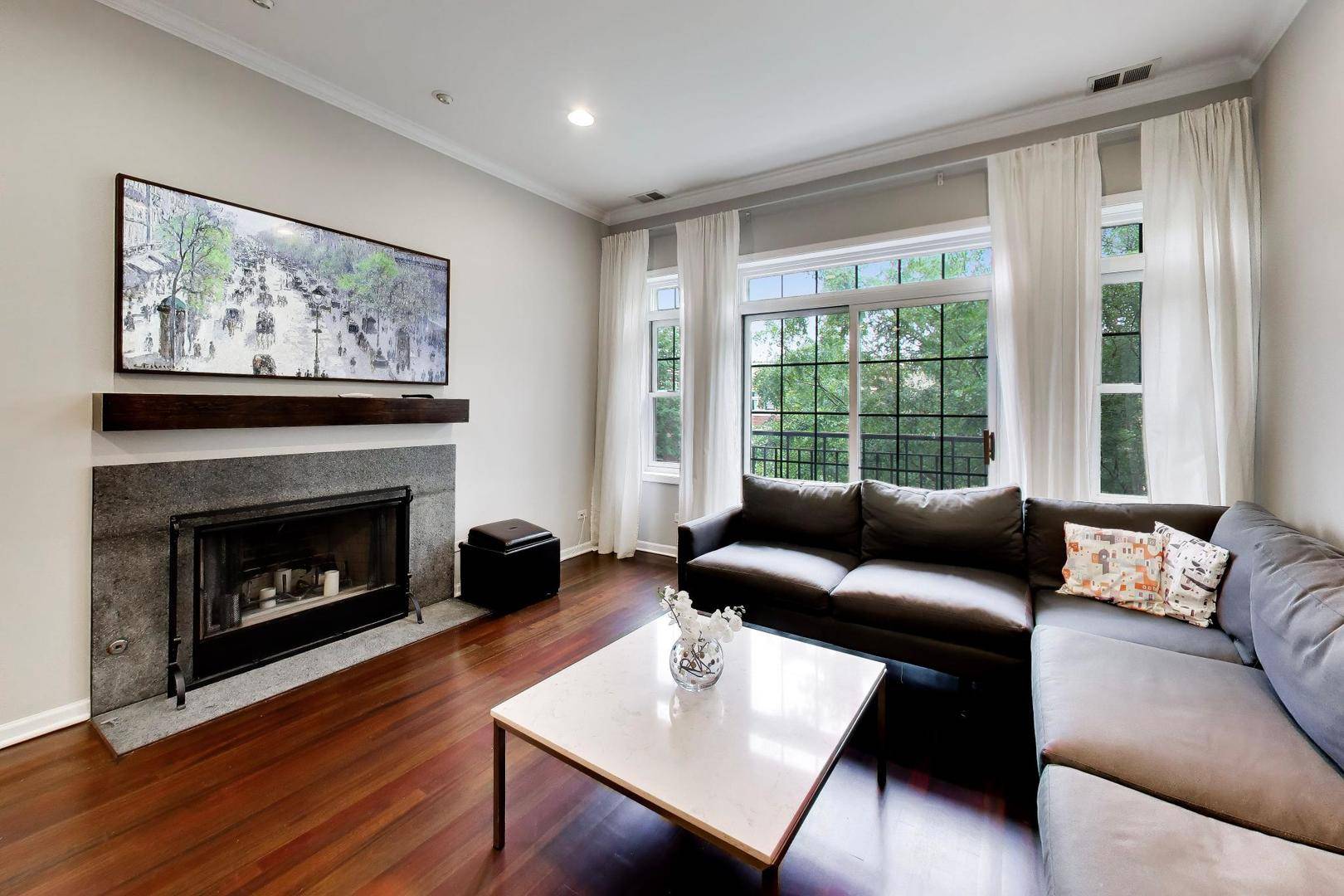 4129 N Kenmore AVE #3S, Chicago, IL 60613