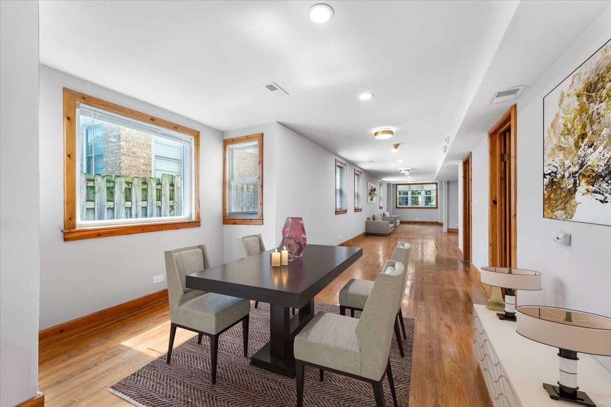 2515 N Talman AVE #1, Chicago, IL 60647