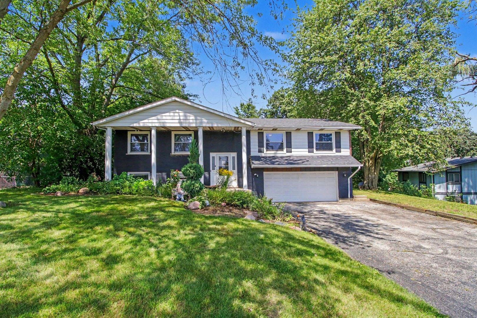 24388 W Tyler AVE, Round Lake, IL 60073