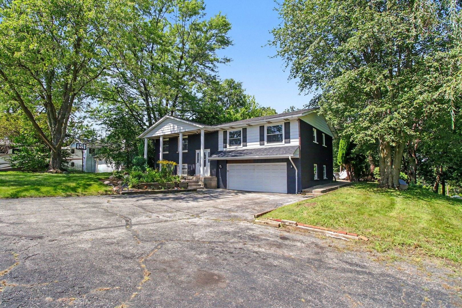 24388 W Tyler AVE, Round Lake, IL 60073