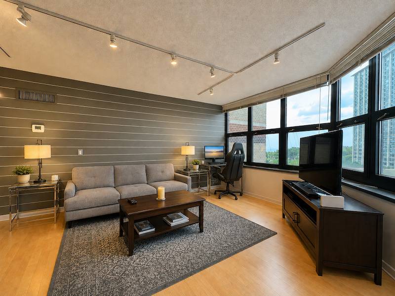 3660 N LAKE SHORE DR #713, Chicago, IL 60613