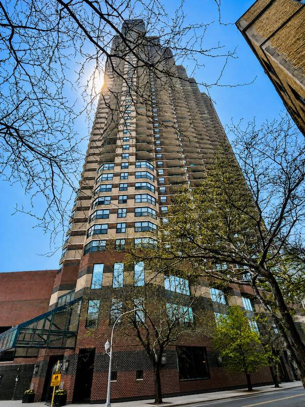 3660 N LAKE SHORE DR #713, Chicago, IL 60613