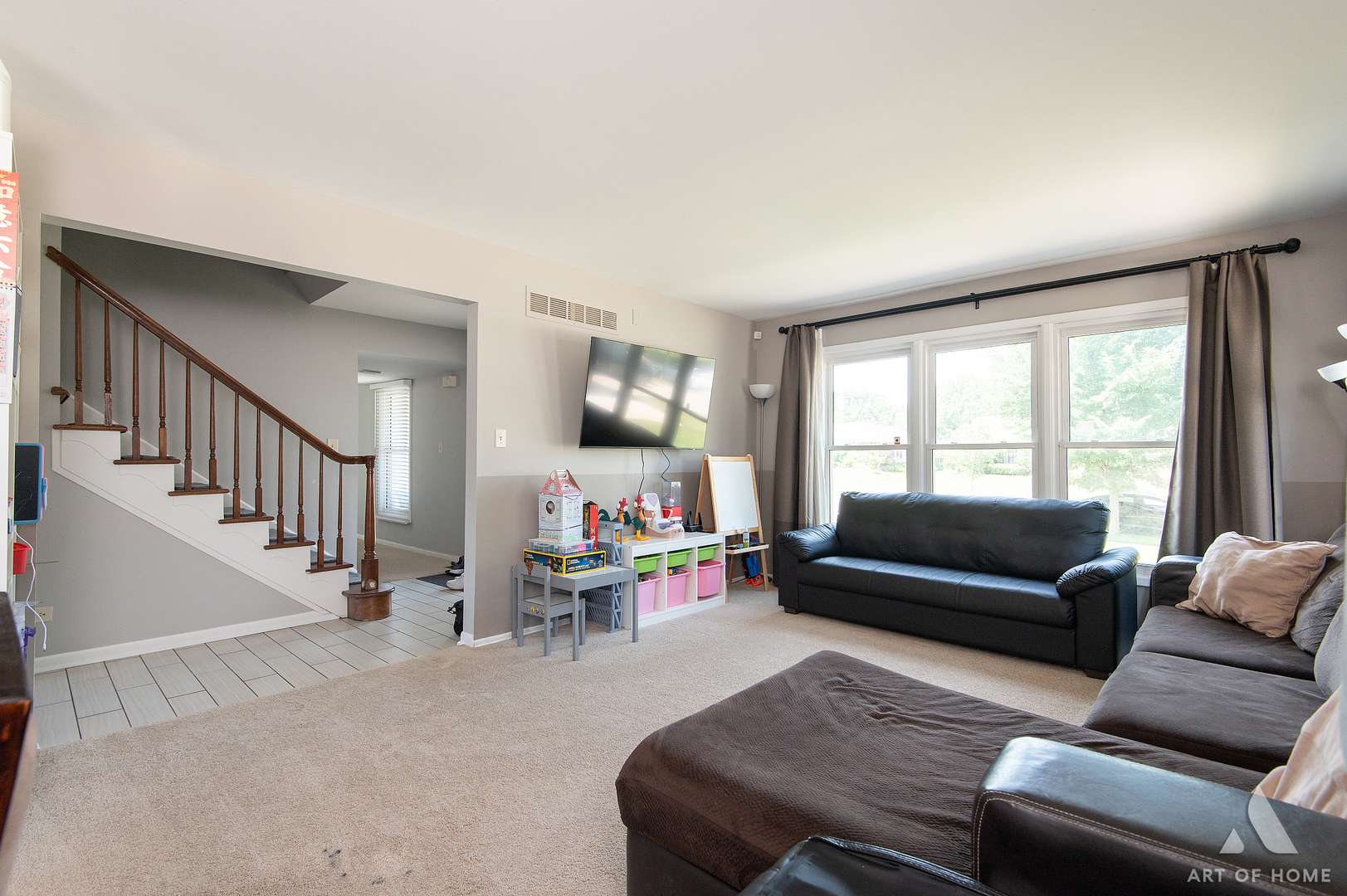 1415 Churchill RD, Schaumburg, IL 60195