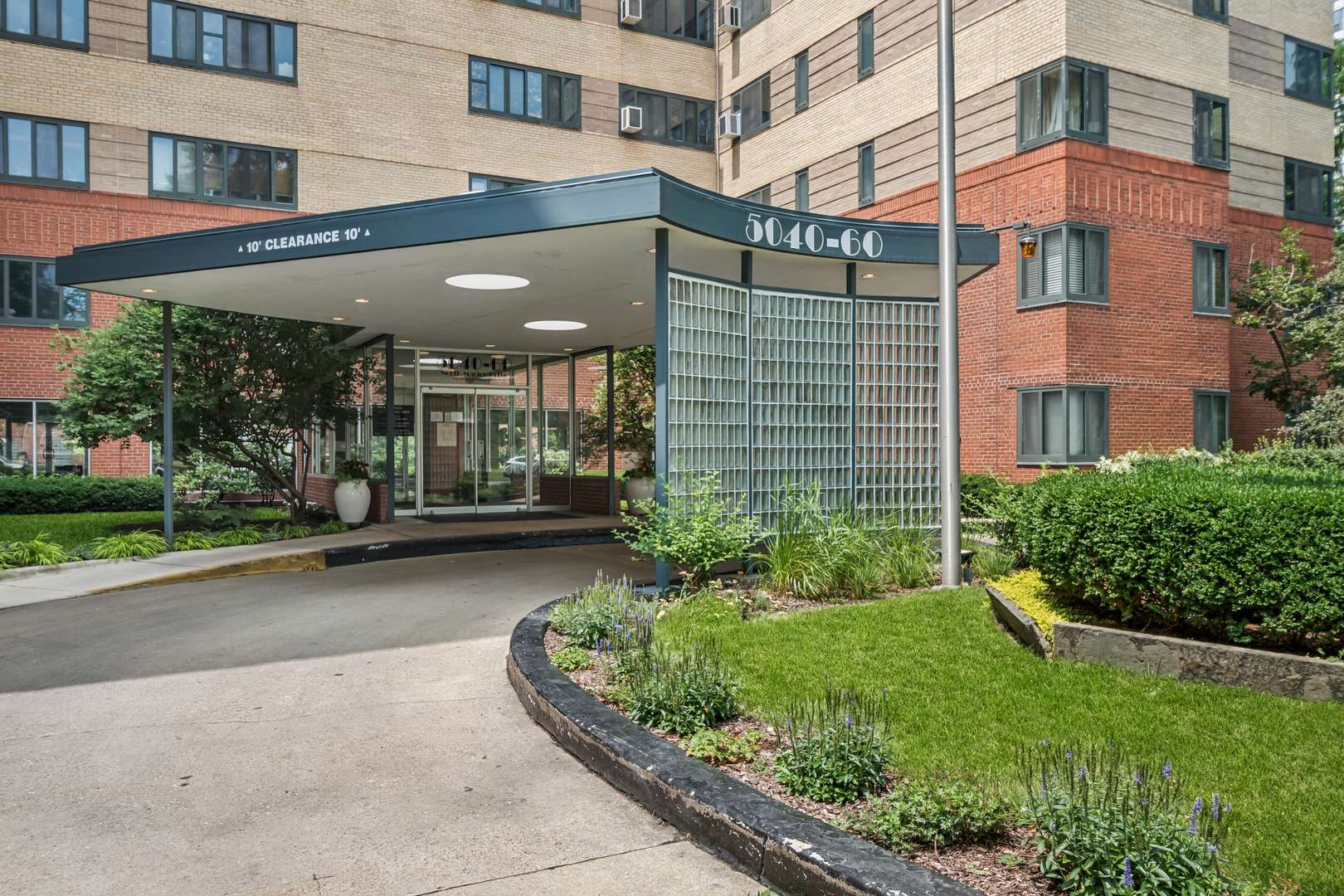 5052 N Marine DR #D3, Chicago, IL 60640