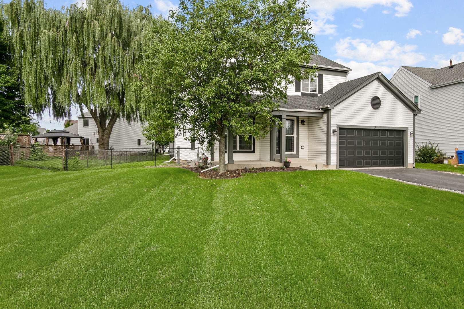 3 RIDGE CT, South Elgin, IL 60177