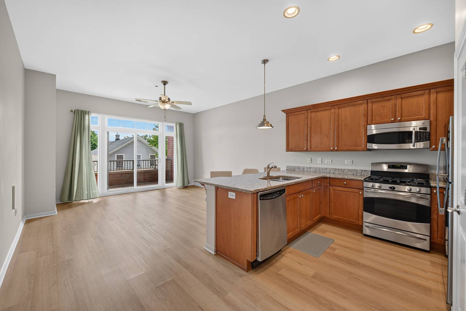 50 N Northwest HWY #204, Park Ridge, IL 60068