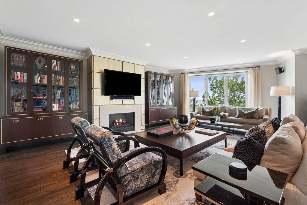 840 N LAKE SHORE DR #401-402, Chicago, IL 60611