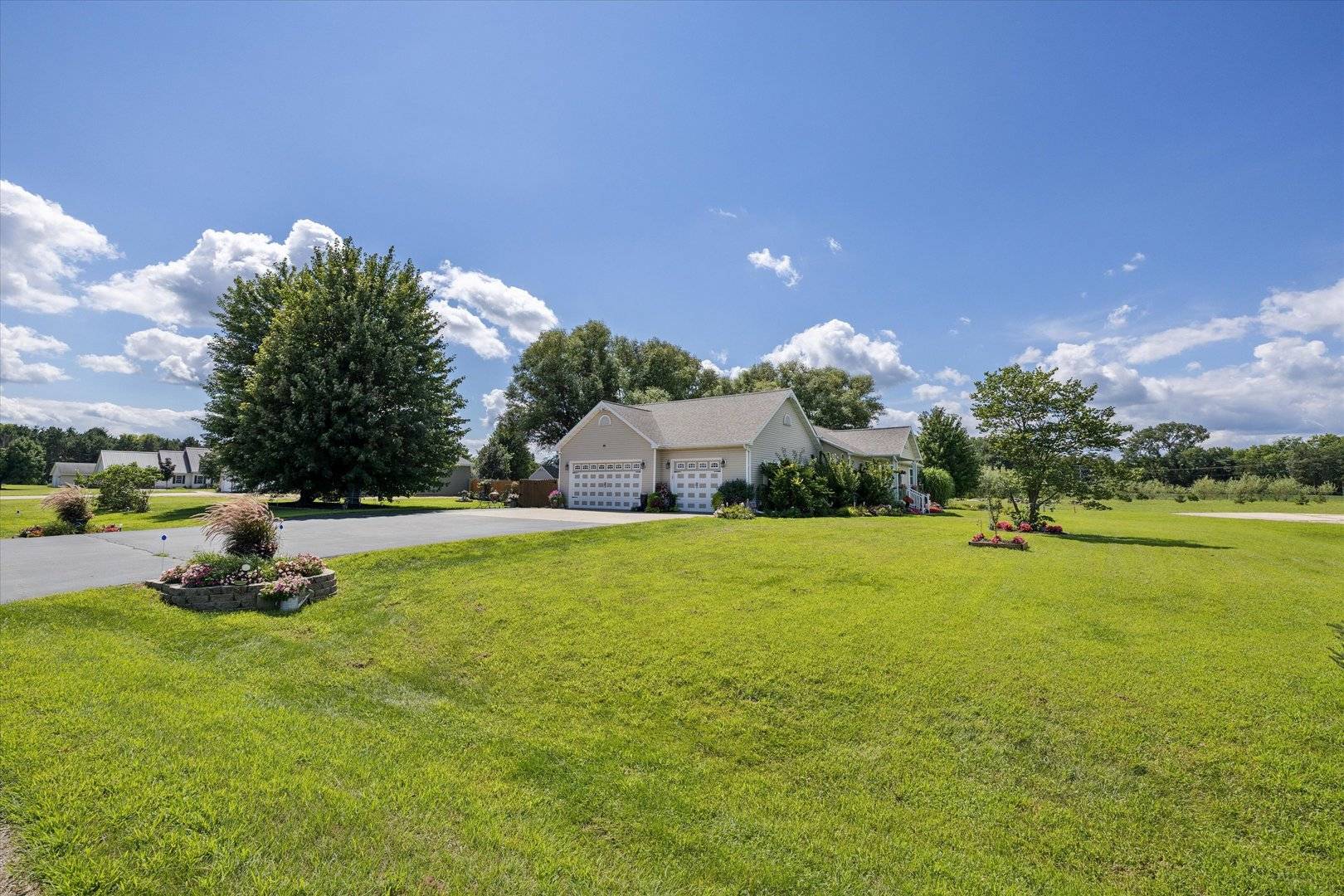 21157 Balk LN, Fulton, IL 61252