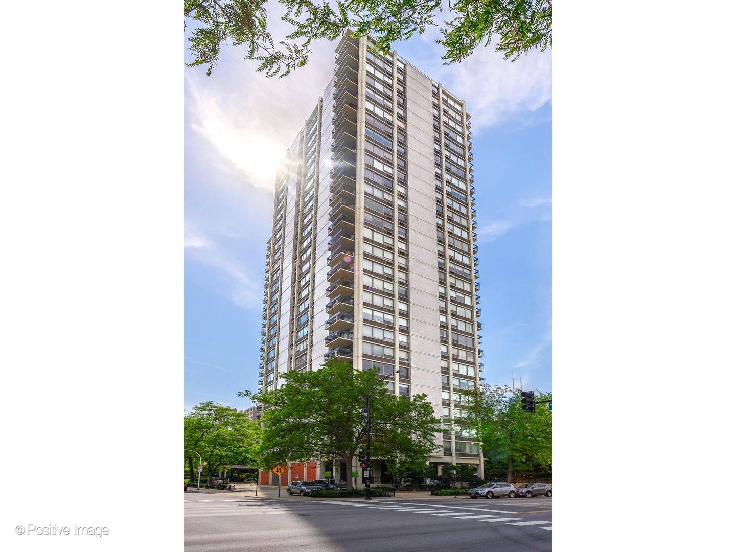 1360 N Sandburg TER #1106C, Chicago, IL 60610