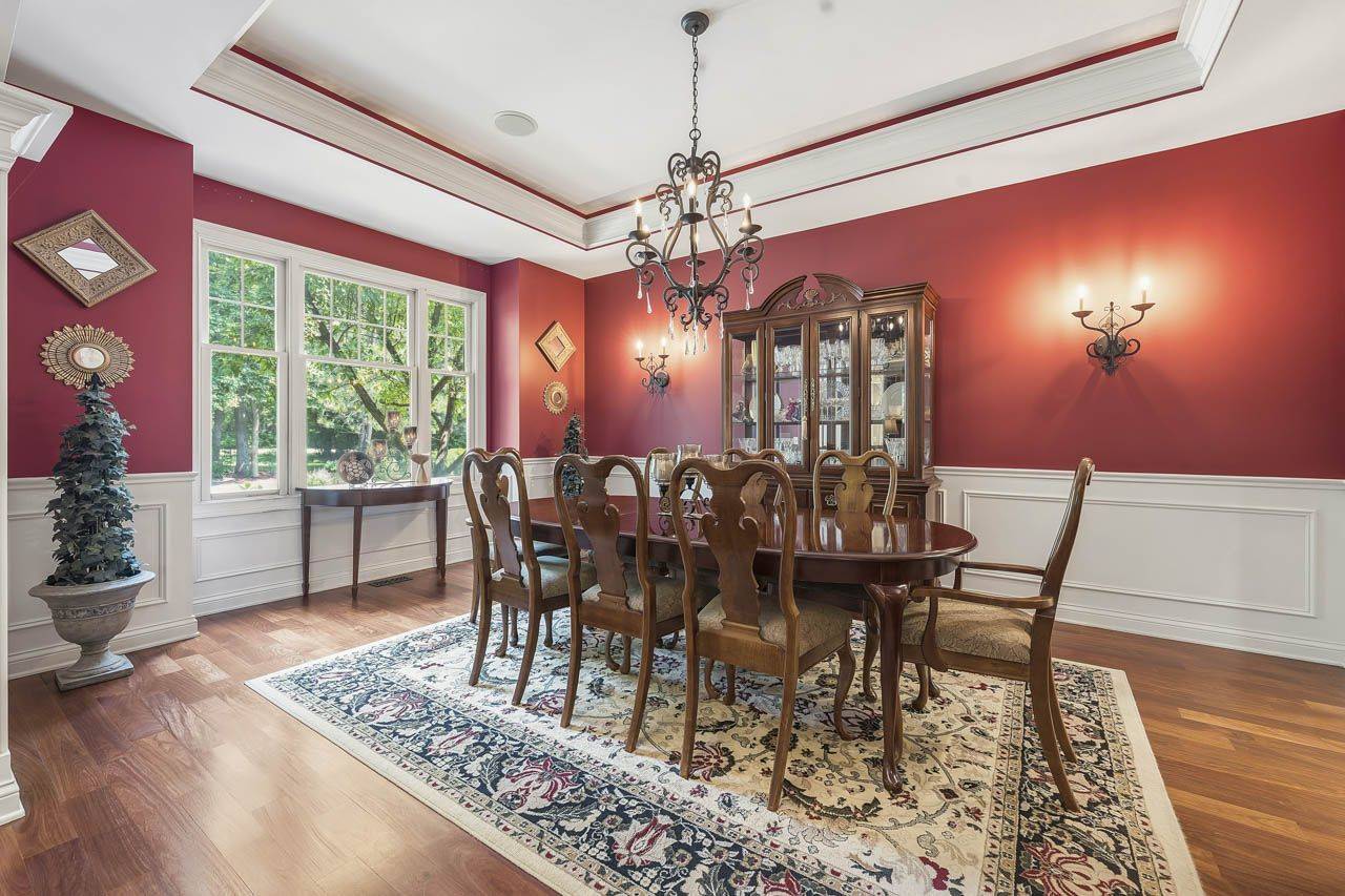 24145 W Milton RD, Hawthorn Woods, IL 60047