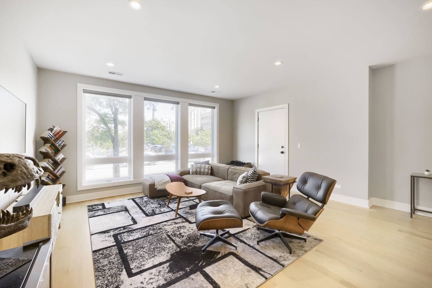 1456 N Western AVE #1, Chicago, IL 60622