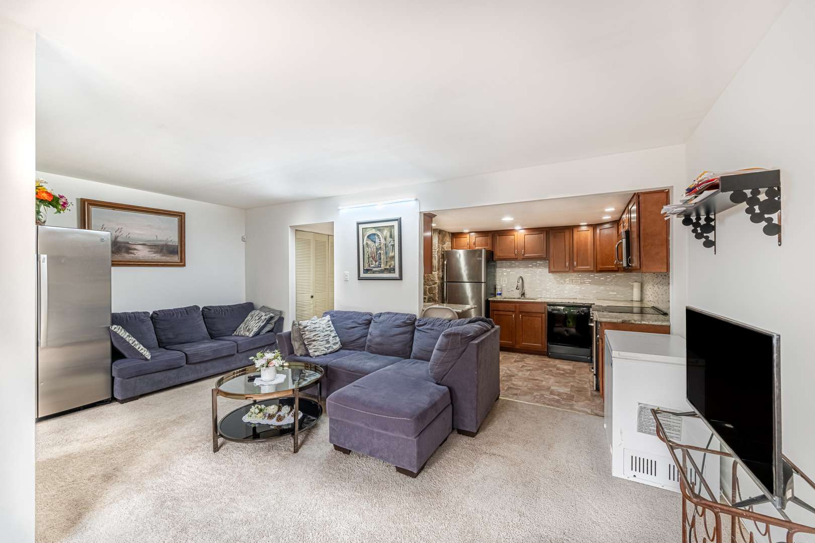 2110 STANLEY CT, Schaumburg, IL 60194