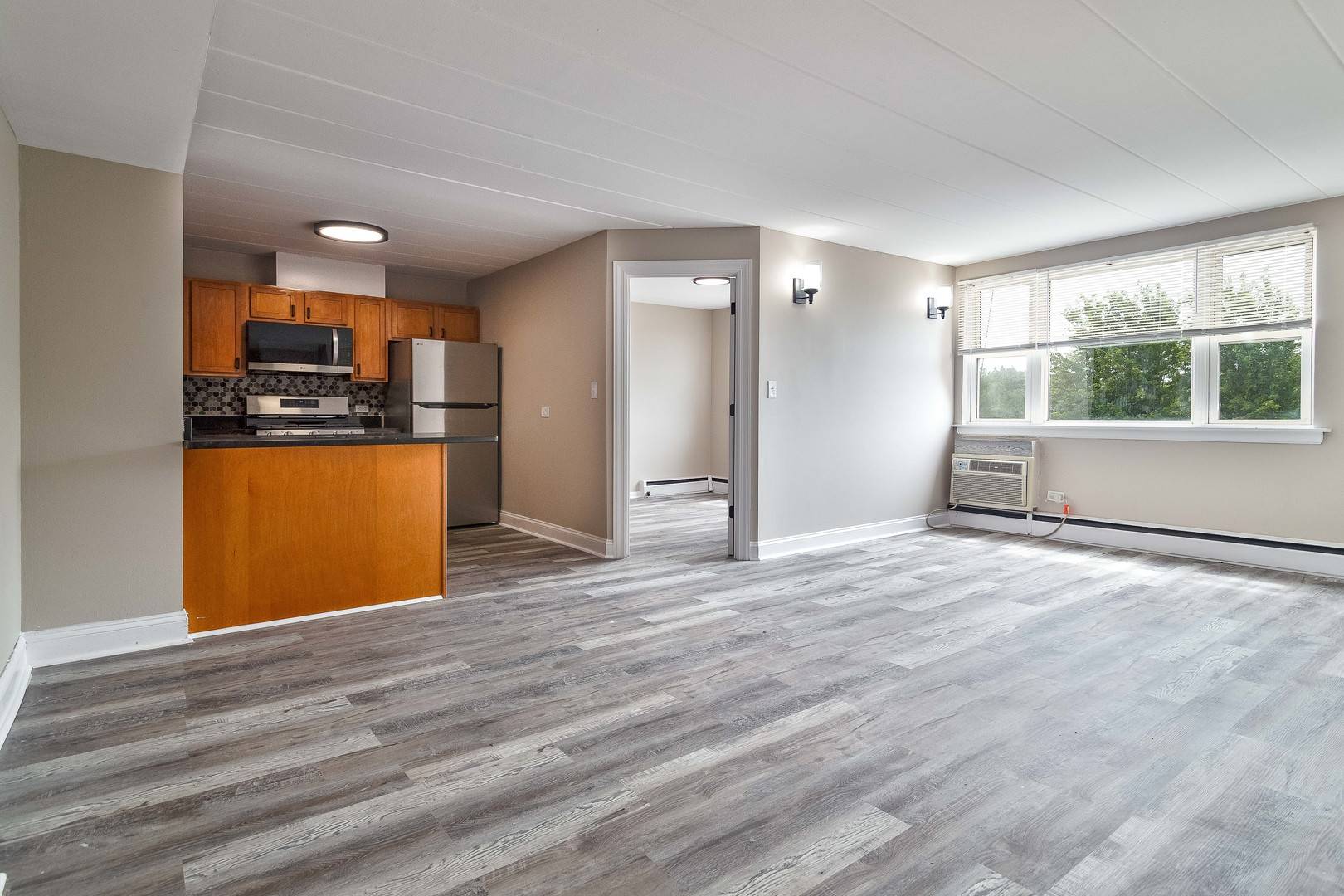 2115 W Farwell AVE #511, Chicago, IL 60645