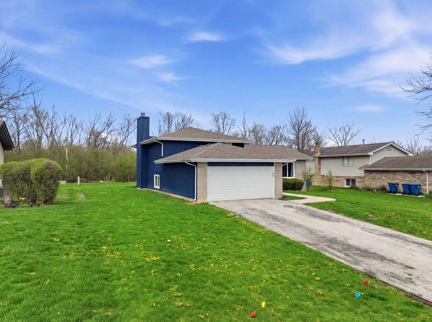 3494 Fairway DR, Crete, IL 60417