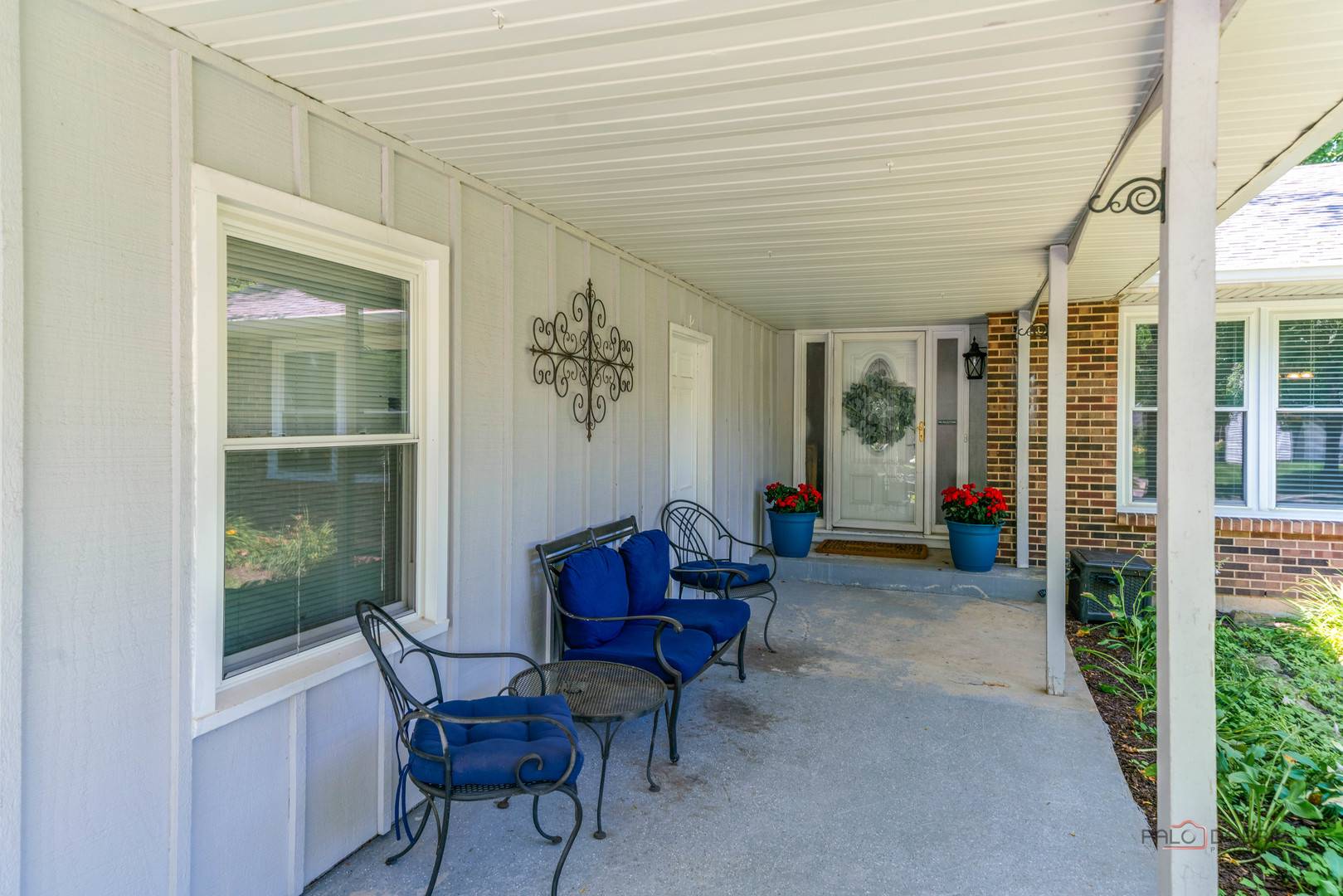 6 S DEERPATH DR, Vernon Hills, IL 60061