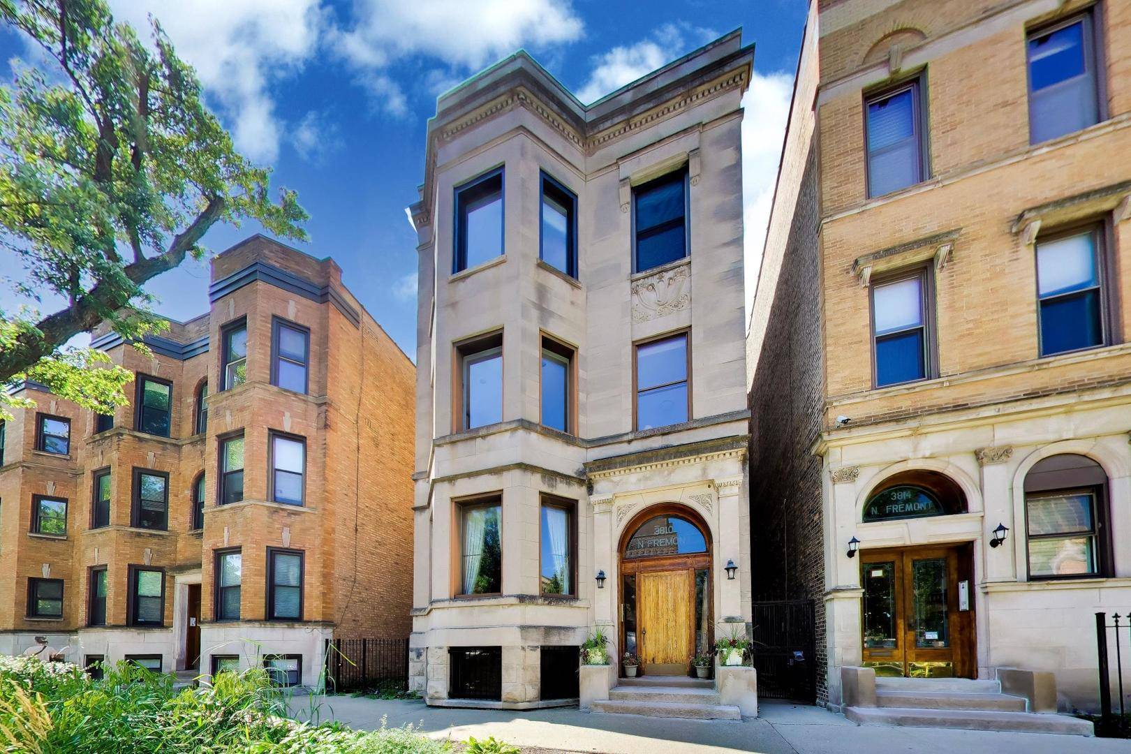 3810 N Fremont ST #2B, Chicago, IL 60613