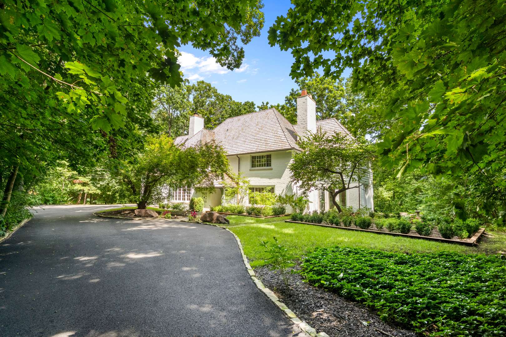 327 Marshman AVE, Highland Park, IL 60035
