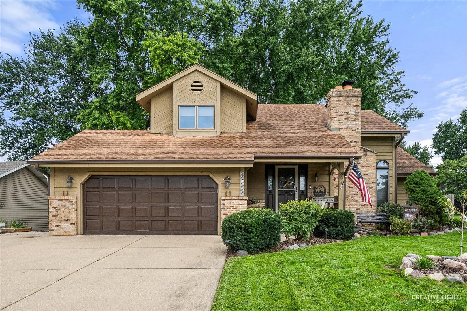307 Woodworth ST, Yorkville, IL 60560