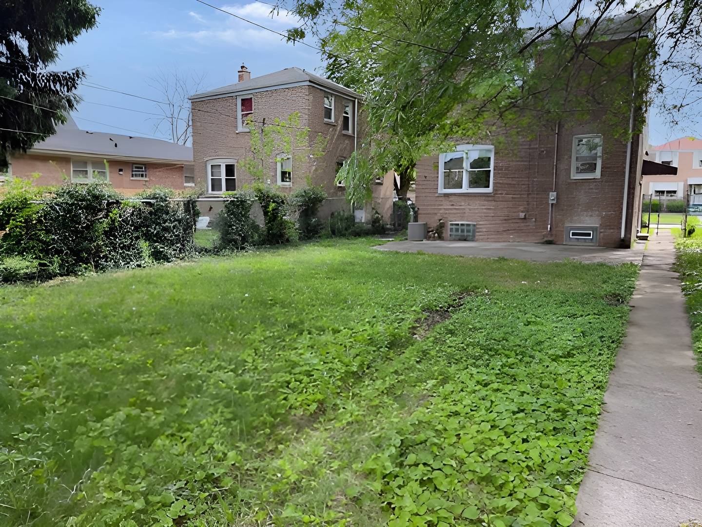 12328 S Peoria ST, Calumet Park, IL 60827
