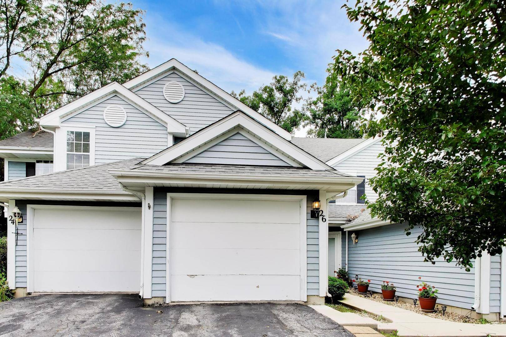 26 Abbey LN, Park Forest, IL 60466