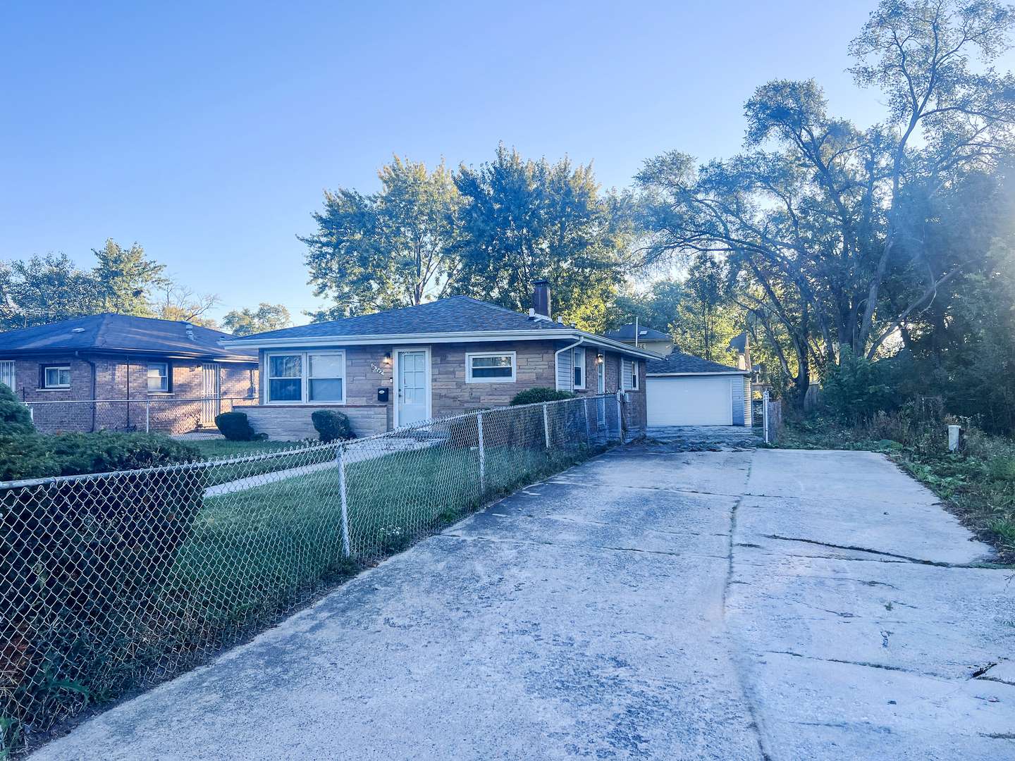 16247 Paulina ST, Markham, IL 60428