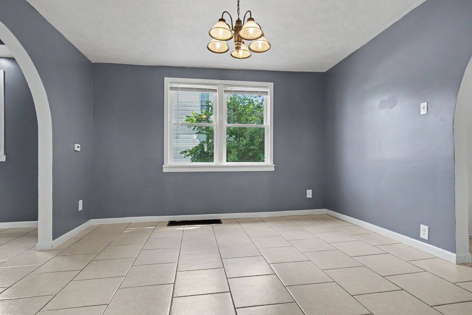 306 W Main ST, Stanford, IL 61774